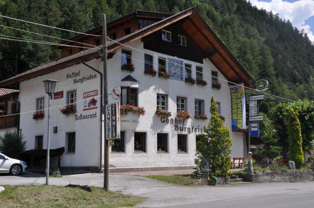 Burgfrieden Hotel Vipiteno Exterior photo